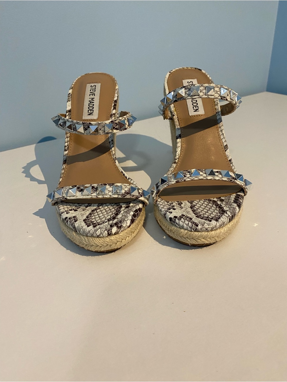 Steve Madden White Snake-Print Espadrille Wedge Sandals with Studs